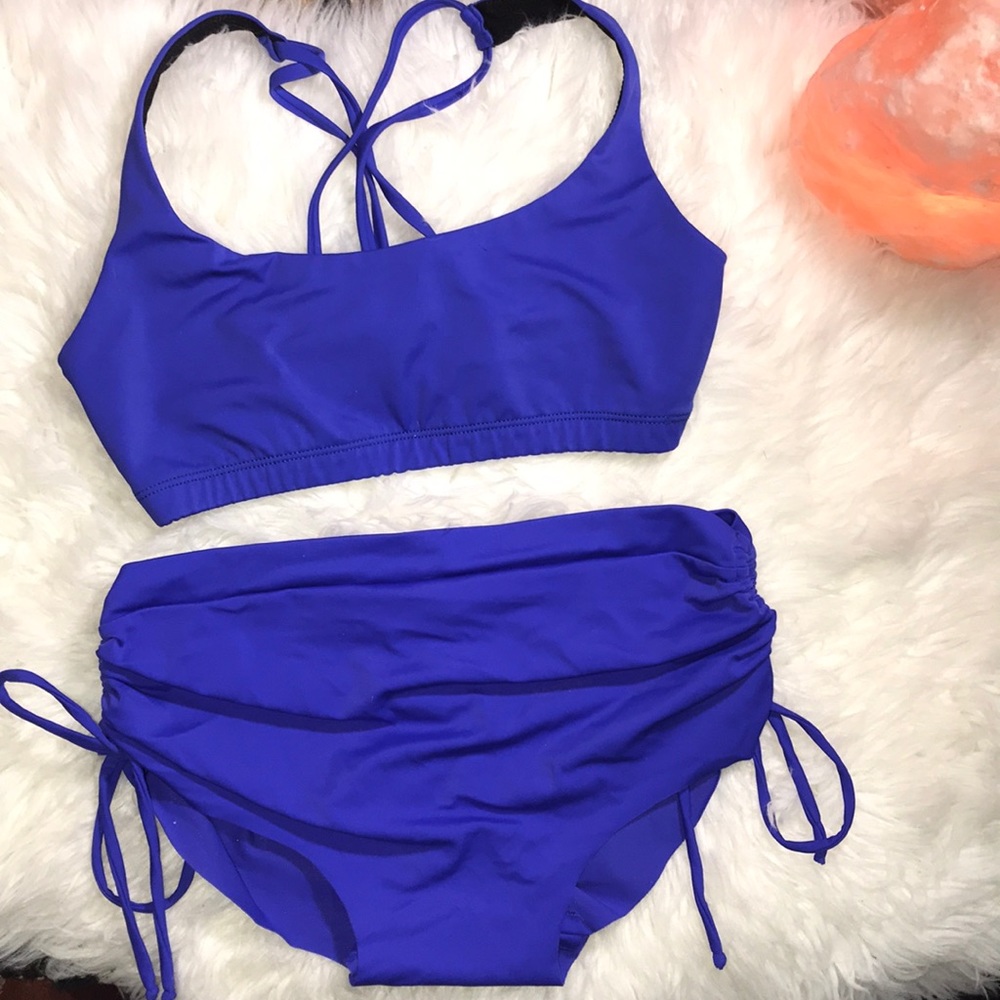 Onzie yoga bra and shorts!